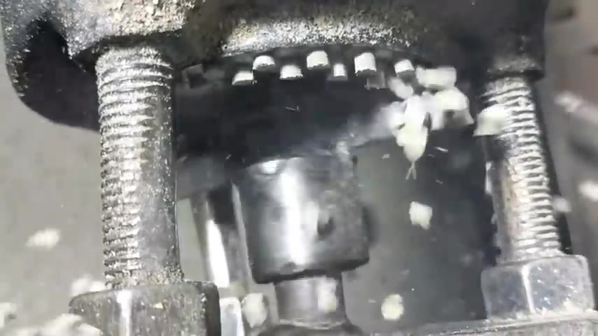 Pipe manufacturing from recovered plastic